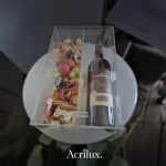 Caja de acrílico para botella de vino y botana